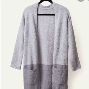 NWT OS cozy wrap